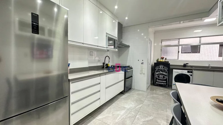 Imagem Apartamento com 3 dormitórios à venda, 120 m² por R$ 950.000 - Embaré - Santos/SP