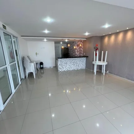 Imagem Excelente apartamento de 2 quartos com lazer completo - Sol da manhã e andar alto na praia de Itaparica.