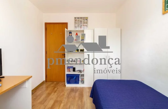 Imagem Apartamento á venda em Pinheiros com 3 quartos ( 1 suíte ) e 2 vagas, 93m²