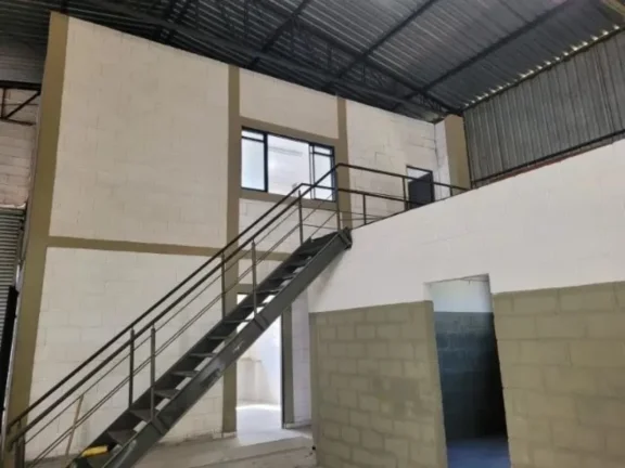 Imagem Excelente oportunidade de locação: Barracão comercial na Boa Vista, Sorocaba-SP, com 400m², 1 sala, 2 banheiros e 2 vagas