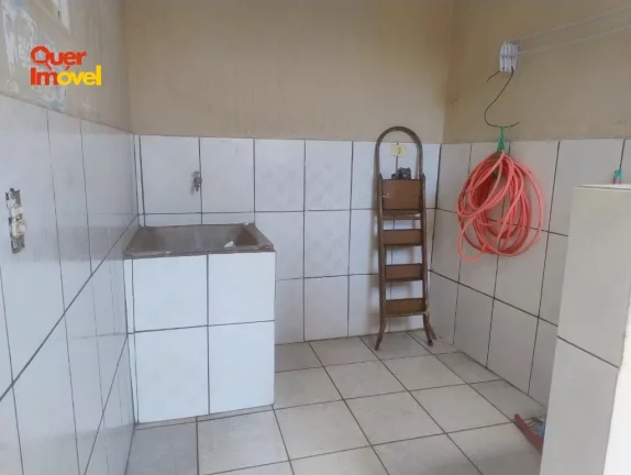 Imagem Casa à venda em Ribeirão Preto-SP, Vila Mariana: 3 quartos, 1 suíte, 2 salas, 4 banheiros, 2 vagas de garagem, 225 m².