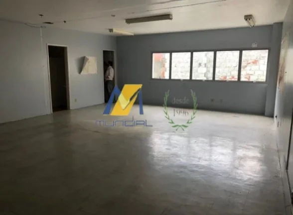Imagem Prédio Comercial para Locaçao com 550m², 3 salas e 4 vagas!!!