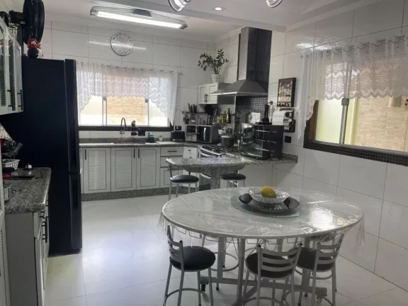Imagem Casa Sobrado 3 Dormitórios Quintal Churrasqueira Próximo Bosque Maia À Venda, 205 m² por R$ 830.000 - Jardim Santa Cecília - Guarulhos/SP - SO5261