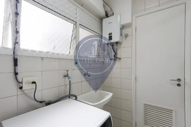 Imagem Apartamento à venda no Planalto Paulista, São Paulo-SP com 3 quartos, 1 suíte, 2 salas, 4 banheiros, 3 vagas de garagem e 104,00 m² de área.