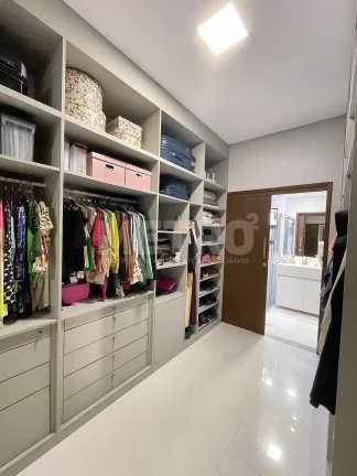 Imagem Casa à venda no Cond. Eco Spa 4 quartos, todos suítes, Gourmet e piscina
