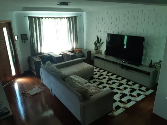Imagem Sobrado Maravilhoso na Vila Floresta 254 m² 3 Andares e 4 Dormitórios