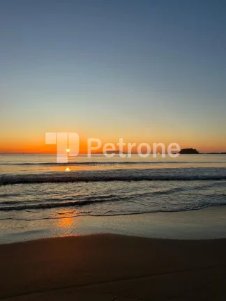 Imagem CASA RESIDENCIAL em GOVERNADOR CELSO RAMOS - SC, Praia de Palmas