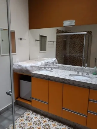 Imagem Casa com apartamento conjugado 5 dormitórios no Parque das Américas, em Uberaba