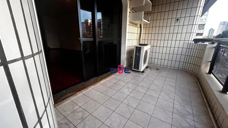 Imagem Apartamento com 3 dormitórios para alugar, 265 m² por R$ 8.150/mês - Gonzaga - Santos/SP