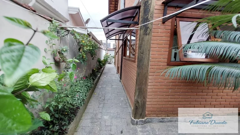 Imagem Casa com 3 dormitórios a venda no Bairro Mato Dentro 3