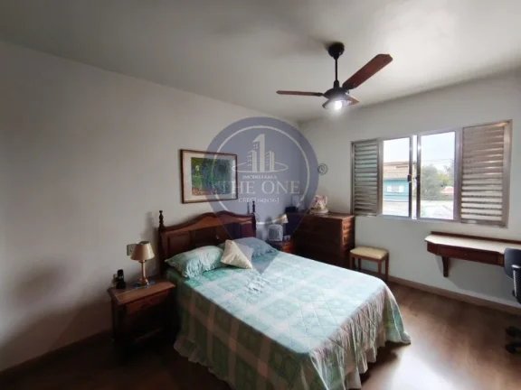 Imagem Imperdível casa comercial à venda em São Paulo-SP, Alto de Pinheiros: 4 quartos, 2 salas, 4 banheiros, 4 vagas, 219m²!