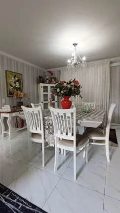 Imagem CASA DE ESQUINA COM 3 QUARTOS NO ITAUM