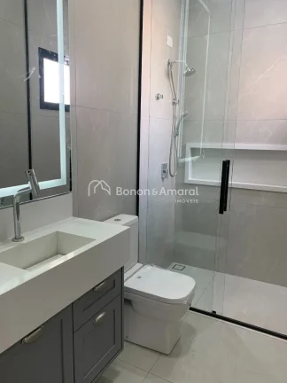 Imagem Casa térrea nova à venda com 3 quartos sendo 3 suítes, todas com armários planejados, ar condici...