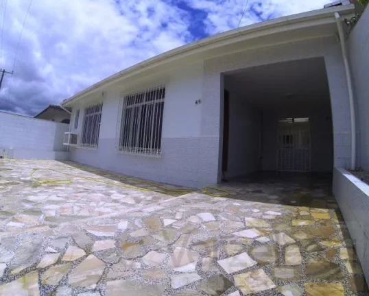 Imagem Casa / Sobrado para Venda em São José / SC no bairro Areias