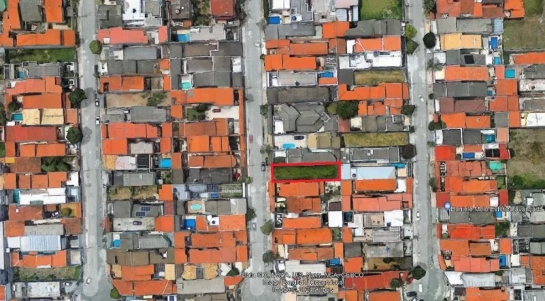 Imagem Terreno à venda, 217 m² por R$ 402.000,00 - Jardim dos Ipês - Suzano/SP