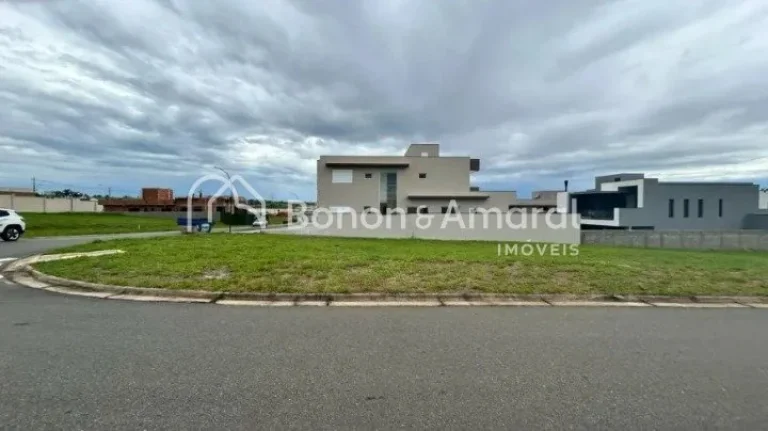 Imagem Excelente terreno de esquina à venda no Condomínio Residencial Arborais, região do Loteamento Alp...
