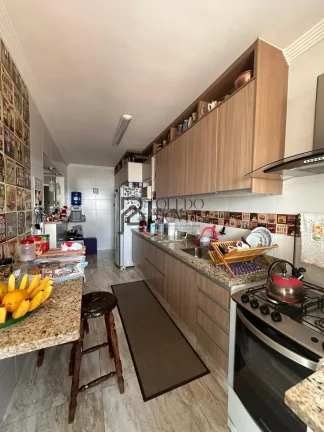 Imagem Apartamento de 2 Dormitórios sendo 1 suíte no bairro Guilhermina - Praia Grande