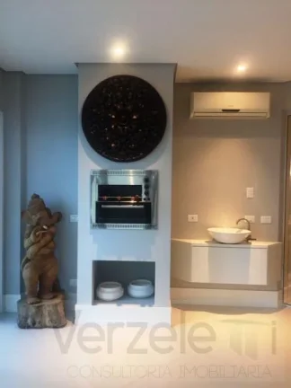 Imagem Apartamento para Temporada em Balneário Camboriú / SC no bairro Centro