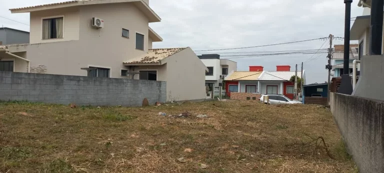Imagem Terreno à venda no Bairro Ambrósio em Garopaba-SC - Escritura Pública!