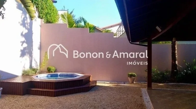 Imagem Belíssima casa para locação no Condomínio Florada da Mata, em Valinhos localizada em região pri...