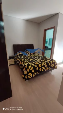 Imagem Alto Padrão para Venda em Maringá, Loteamento Sumaré, 3 dormitórios, 1 suíte, 2 banheiros, 2 vagas