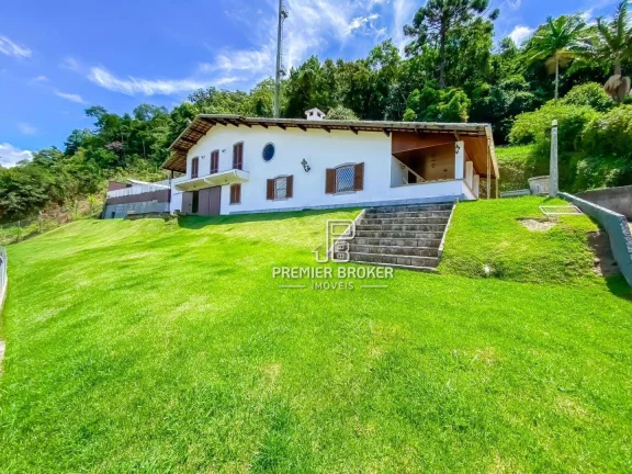 Imagem Casa à venda, 299 m² por R$ 1.300.000,00 - Albuquerque - Teresópolis/RJ