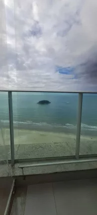 Imagem Apartamento com 2 dormitórios sendo 1 suíte e 1 vaga de garagem em Balneário Camboriú/SC