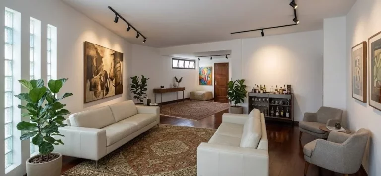 Apartamento para Venda em Nova Friburgo, Centro, 3 dormitórios, 1 suíte, 3 banheiros, 1