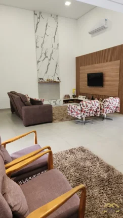 Imagem Casa Térrea à Venda em Condomínio com 4 Quartos e Piscina em Jundiaí/SP