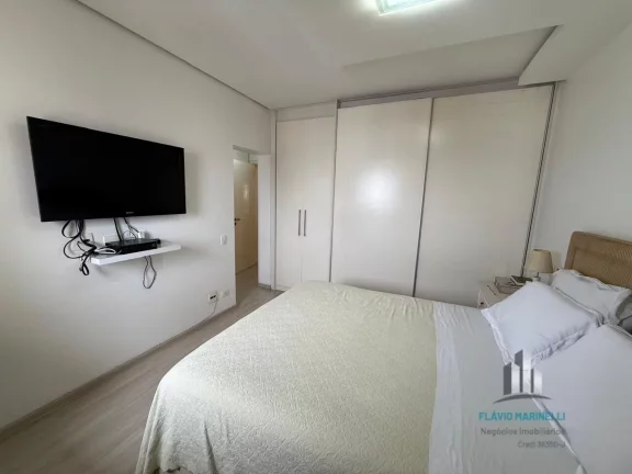 Imagem Apartamento MOBILIADO à Venda com 4 Suítes e 4 Vagas de Garagem