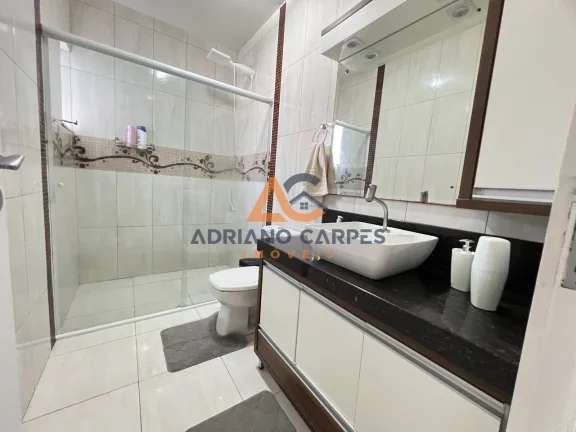 Imagem ALUGUEL ANUAL - Casa com 3 quartos sendo 1 suíte, mobiliada, sacada com churrasqueira, muito bem localizada na Praia de Gravatá em Navegantes- SC