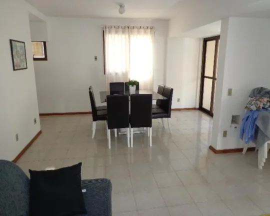 Imagem Apartamento à venda no Guarujá na Praia das Pitangueiras.