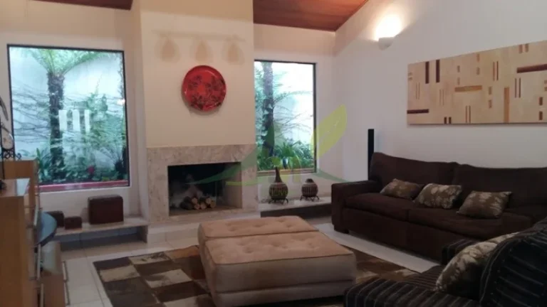Imagem Linda Casa à Venda em Atibaia condomínio fechado de alto padrão