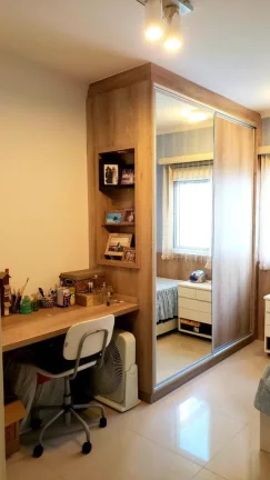 Foto do imóvel: Apartamento 4 Dormitórios - Bairro Navegantes