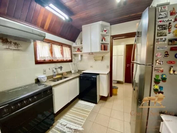 Imagem Apartamento com 4 dormitórios à venda, 186 m² por R$ 1.800.000,00 - Jardim Manancial - Campos do Jordão/SP