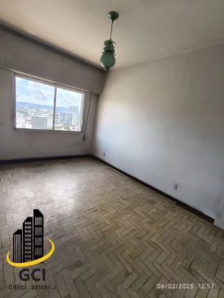 Imagem Apartamento amplo pra venda em Santa Cecília