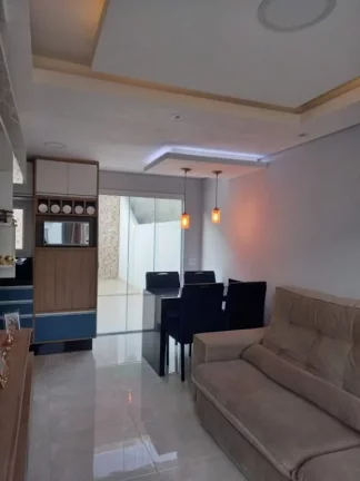 Imagem Sobrado com 2 dormitórios à venda, 60 m² por R$ 490.000,00 - Vila Colorado - Suzano/SP