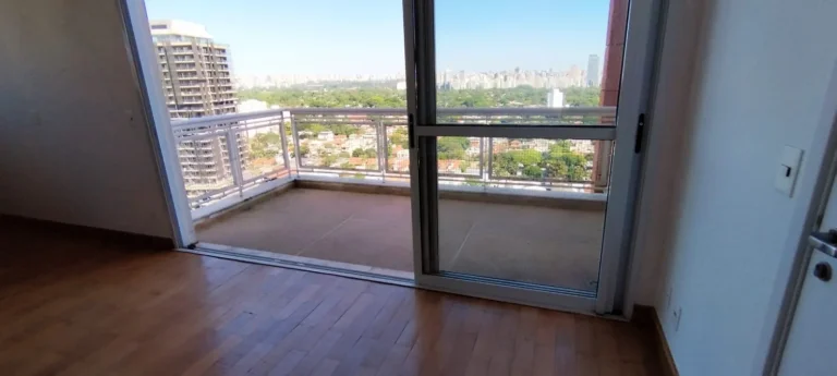 Imagem Apartamento Duplex Residencial e Comercial à Venda
Localizado no belo bairro de Pinheiros, em São ...