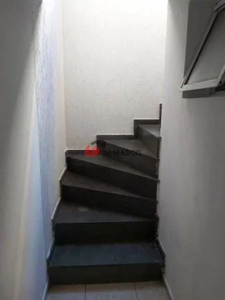 Imagem Sobrado à venda 3 Quartos, 3 Suites, 6 Vagas, 325M², Cerâmica, São Caetano do Sul - SP