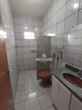 Imagem Casa com 3 dormitórios à venda, 230 m² por R$ 550.000,00 - Residencial Jardim Primavera - Itumbiara/GO