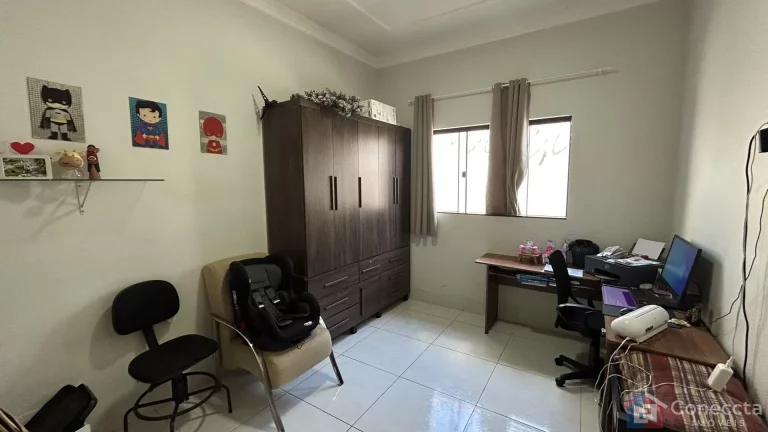 Imagem Casa Moderna à Venda no Residencial Barreiro, Patos de Minas - 3 Dormitórios, Piscina e Área Gourmet