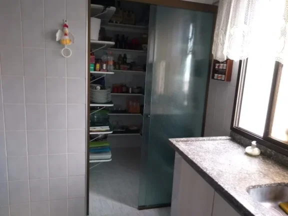 Imagem Apartamento com 140m² e 3 vagas!!!
