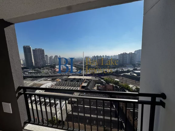 Apartamento 2 Dormitórios com Varanda em Condomínio Completo