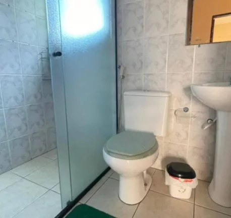 Imagem Apartamento duplex com ótima localização no Itaguá!