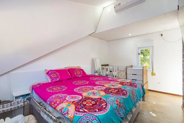Imagem Casa Residencial de 3 quartos no bairro Campo Comprido