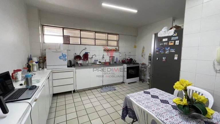 Imagem Oportunidade no Jardm Oceania. Apartamento com 218 mts², 5 Quartos, 2 Suites, 2 Vagas