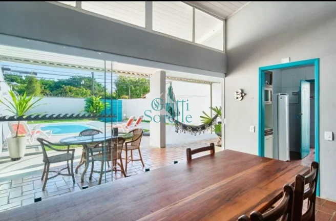 Imagem Casa/Sobrado à Venda em Itagua Ubatuba/SP.