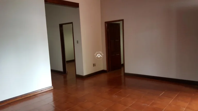 Imagem Casa para Venda em Belmonte, Centro, 3 dormitórios, 1 suíte, 3 banheiros, 7 vagas