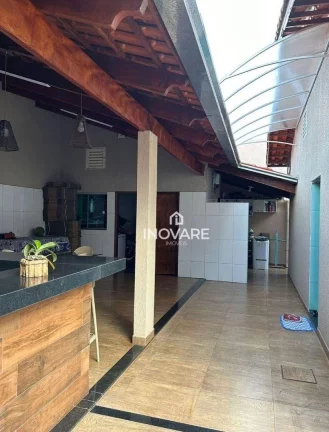 Imagem Casa com 3 dormitórios à venda, 250 m² por R$ 790.000,00 - Setor Afonso Pena - Itumbiara/GO