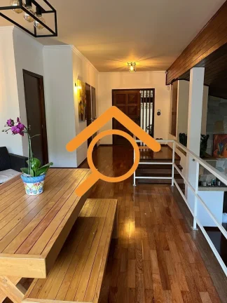 Imagem Imperdível: Casa à venda em São Paulo-SP, Jardim Marajoara! 3 quartos, 1 suíte, 2 salas, 2 vagas de garagem, 250m².